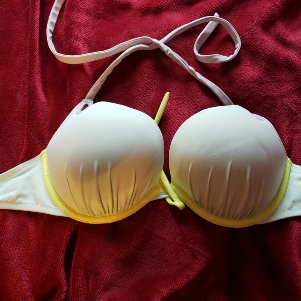 Victoria Secret Bombshell Swimsuit top